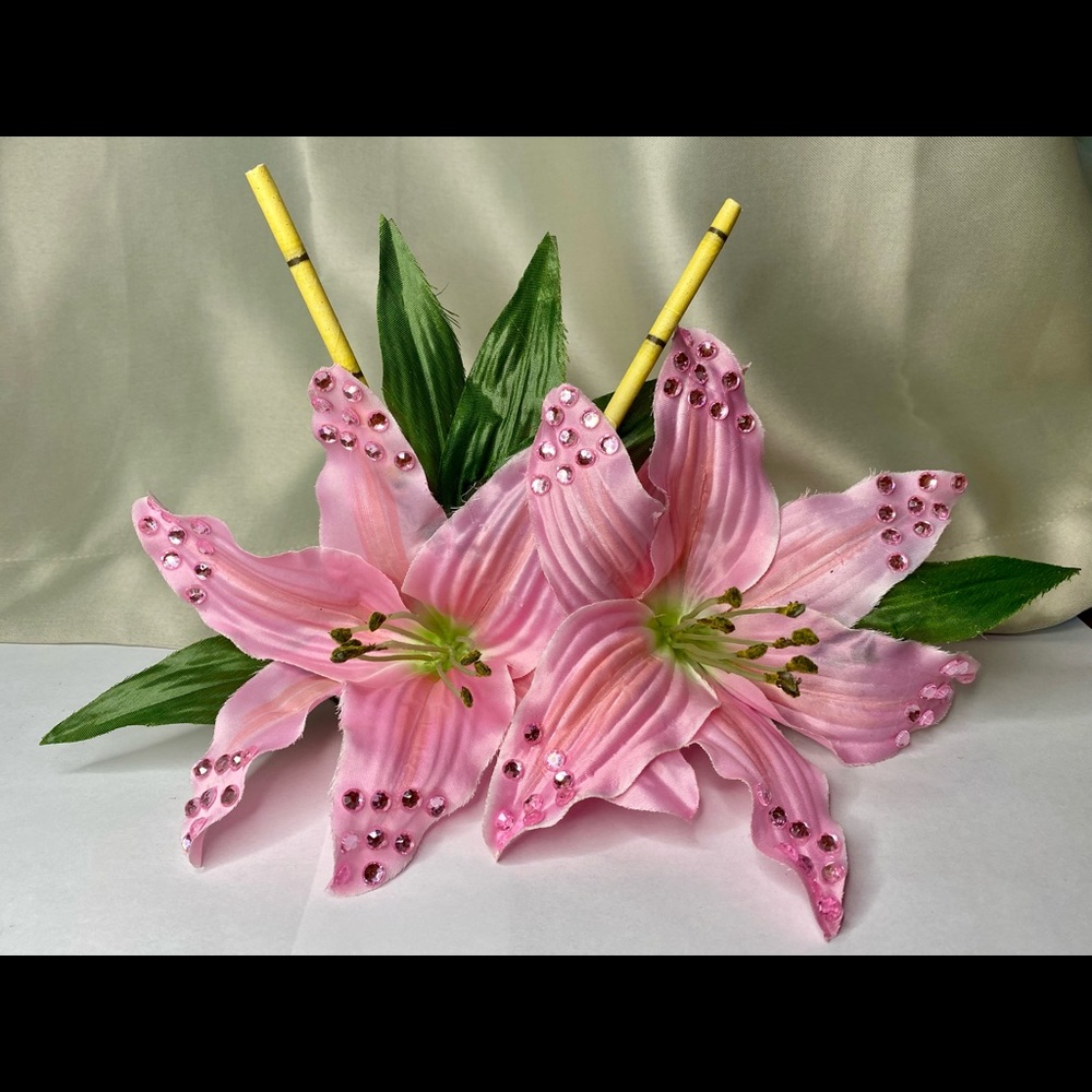 Handmade lily hair flowers